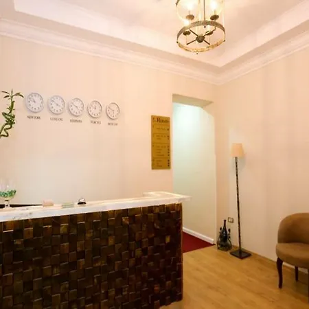 Hermes Tirana