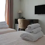 Hermes 호텔 4*